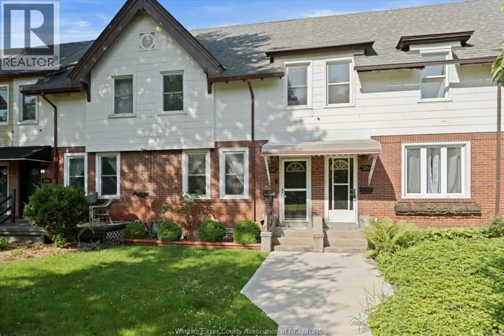 1263 MONMOUTH, Windsor, Ontario N8Y3M2