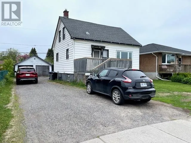 258 Algonquin Ave S, Thunder Bay, Ontario P7B4T6