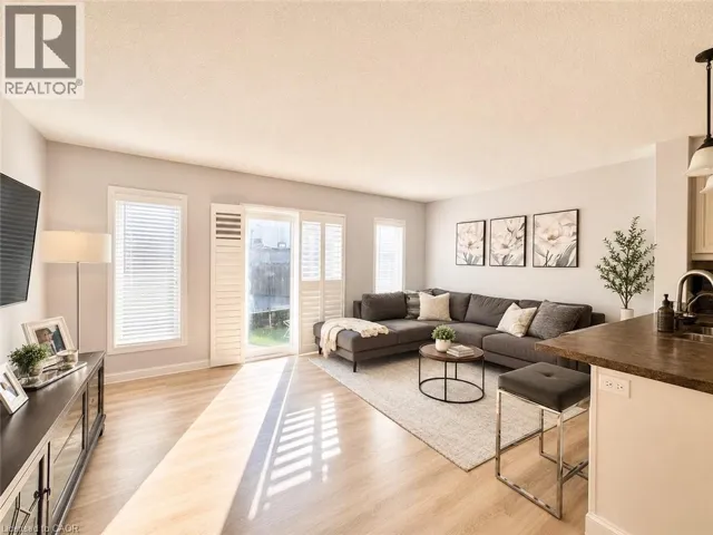 1333 COUNTRYSTONE Drive, Kitchener, Ontario N2N3R9
