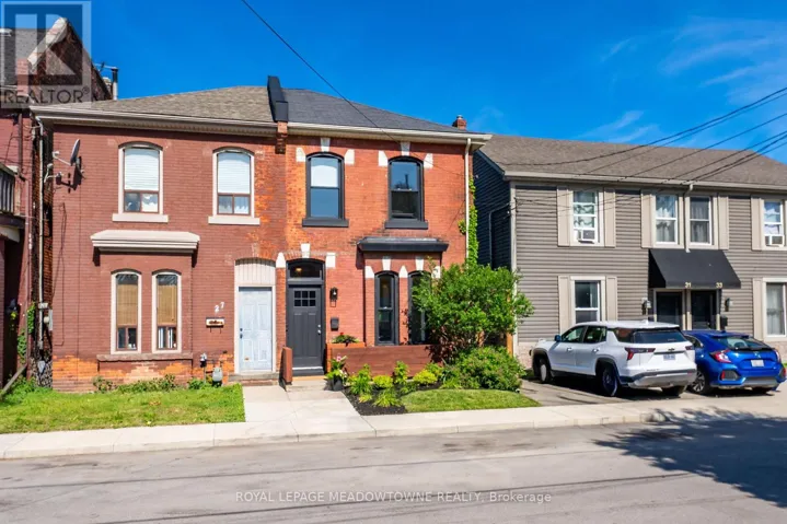 29 RAILWAY STREET, Hamilton (Central), Ontario L8R2R4