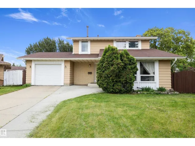 6816 40 AV NW, Edmonton, Alberta T6K1B4