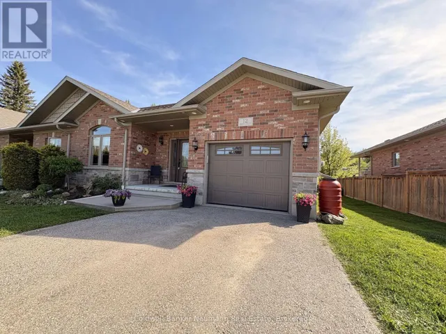 12 BROWN STREET S, Minto, Ontario N0G1M0