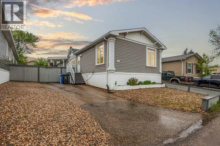 160 Grey Crescent, Fort McMurray, Alberta T9H2N5