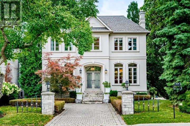 8 YORK ROAD, Toronto (Bridle Path-Sunnybrook-York Mills), Ontario M2L1H5