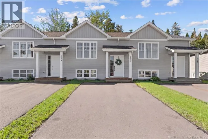 237 des Erables Street, Dieppe, New Brunswick E1A9B1