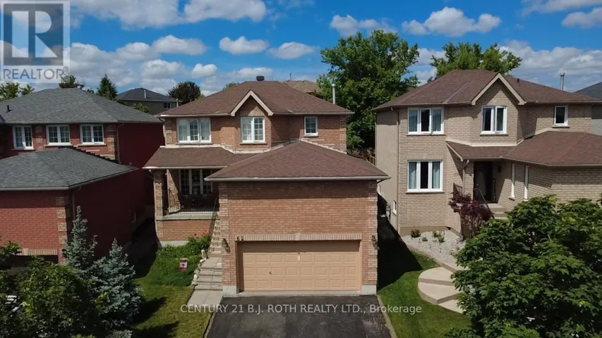 62 LOON AVENUE, Barrie (Painswick South), Ontario L4N8V9