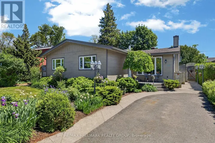 2128 BENJAMIN AVENUE, Ottawa, Ontario K2A1P4