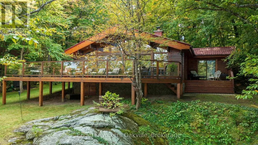 87 DAYEO DRIVE, Georgian Bay (Freeman), Ontario P0C1H0