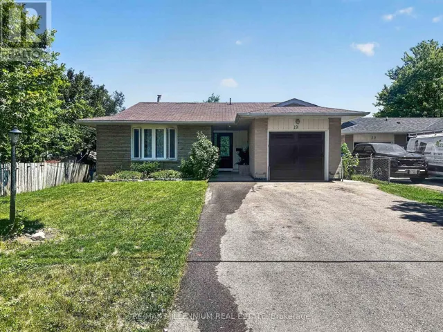 19 CARDWELL STREET, Orangeville, Ontario L9W2V7