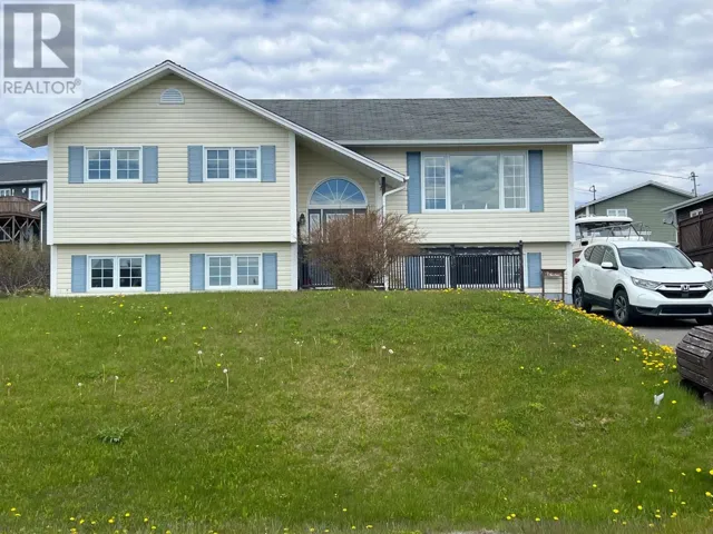 6 Harbourview Avenue, Arnold's Cove, Newfoundland & Labrador A0B1A0