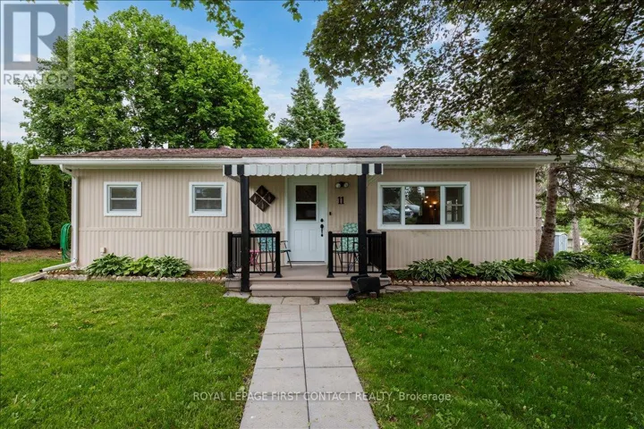 11 HAWTHORNE DRIVE, Innisfil, Ontario L9S1P7