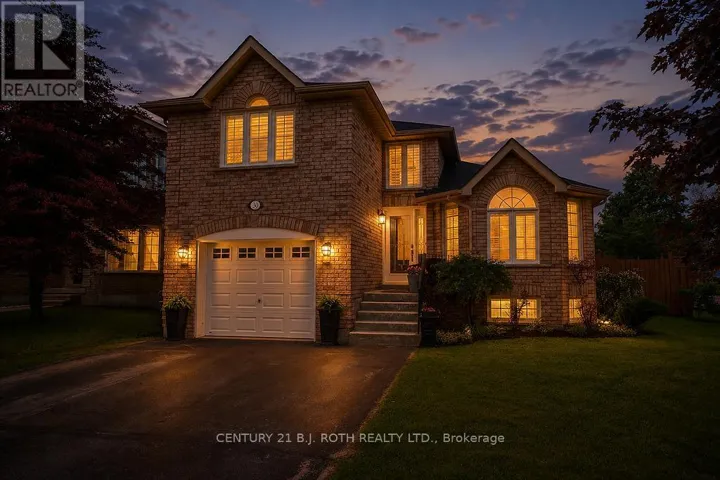 30 MCAVOY DRIVE, Barrie (Edgehill Drive), Ontario L4N0P8