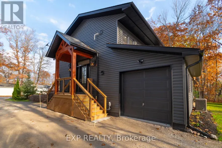 39 BECKETTS SIDE ROAD, Tay, Ontario L0K2C0