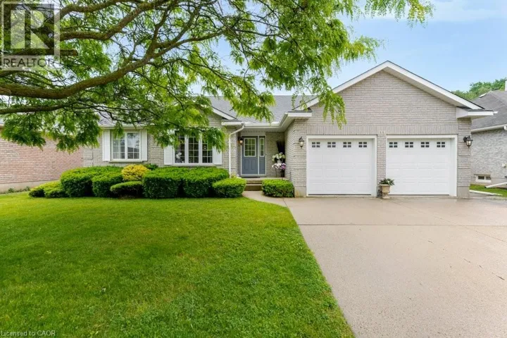 66 DEVILS CREEK Drive, Cambridge, Ontario N1S4Y3