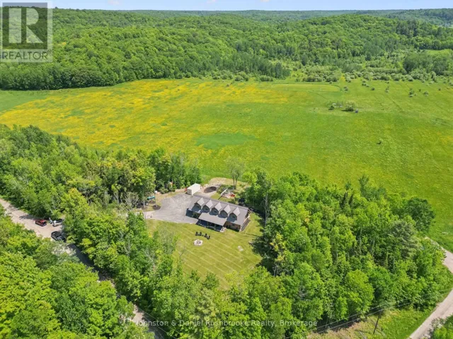 1105 ECHO BEACH ROAD, Muskoka Lakes (Watt), Ontario P0B1M0