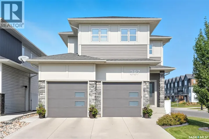 387 Underhill BEND, Saskatoon, Saskatchewan S7V0N1