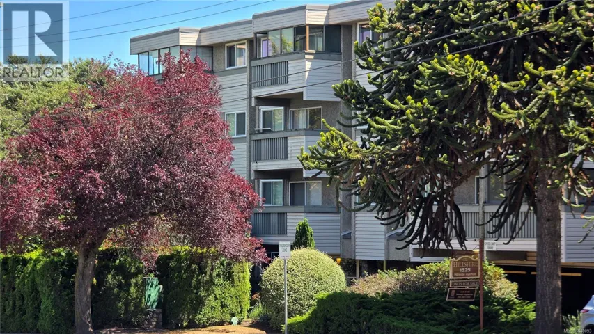 412 1525 Hillside Ave, Victoria, British Columbia V8T2C1