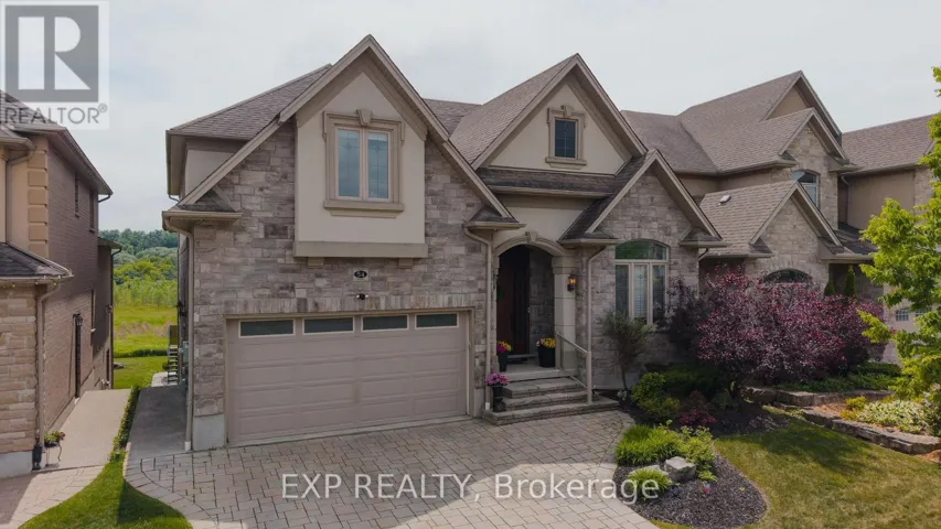 54 PAIGE STREET, Kitchener, Ontario N2K4P6