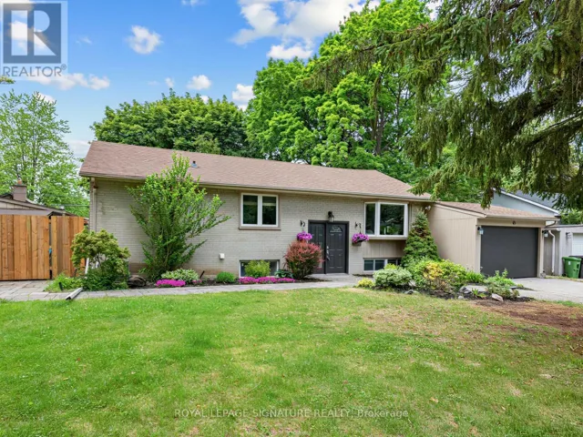 83 BERKINSHAW CRESCENT, Toronto (Banbury-Don Mills), Ontario M3B2T1