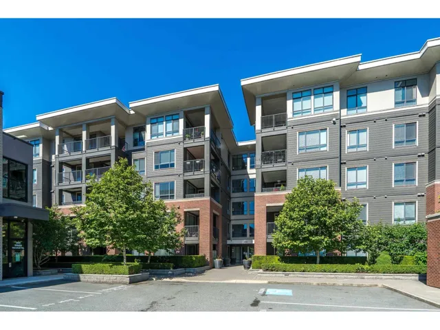 502 33540 MAYFAIR AVENUE, Abbotsford, British Columbia V2S0J3