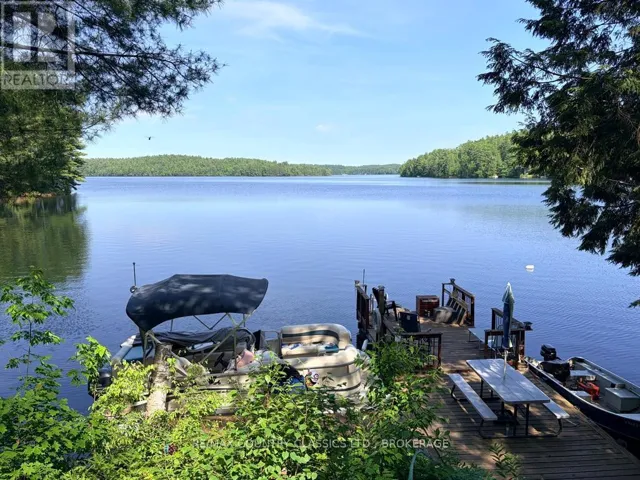 3430 SHABOMEKA LAKE, Frontenac (Frontenac North), Ontario K0H1K0