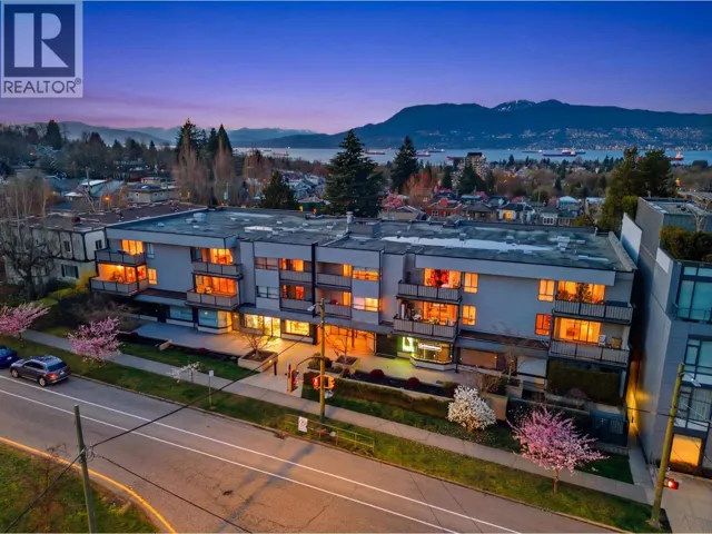 207 3663 W 16 AVENUE, Vancouver, British Columbia V6R3C3