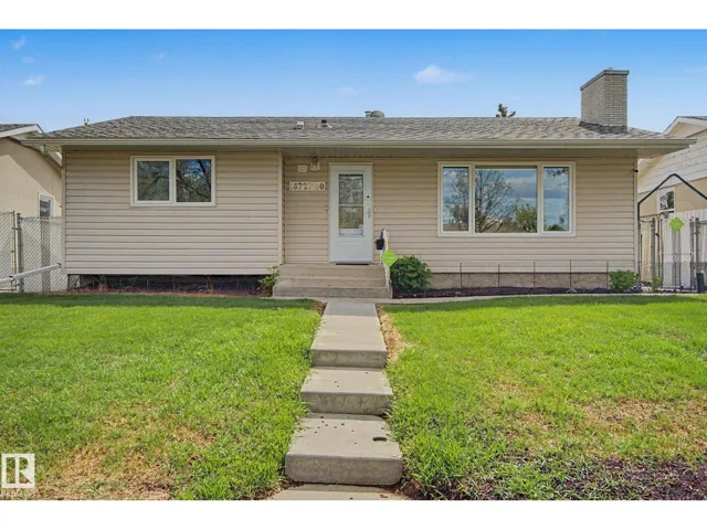 16727 80 AV NW, Edmonton, Alberta T5R3N1