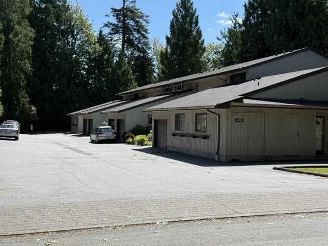 4 4850 207 STREET, Langley, British Columbia V3A2E3