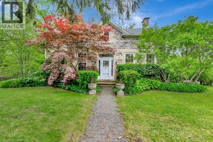 142 GLENMORRIS Street, Cambridge, Ontario N1S2Z5