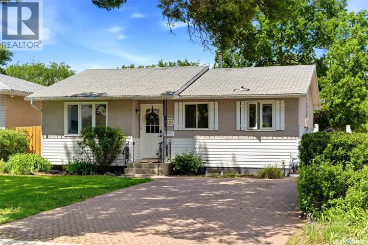 5608 2nd AVENUE N, Regina, Saskatchewan S4R5M5