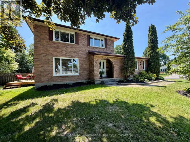 3 COOKE COURT, Belleville (Belleville Ward), Ontario K8N5N4