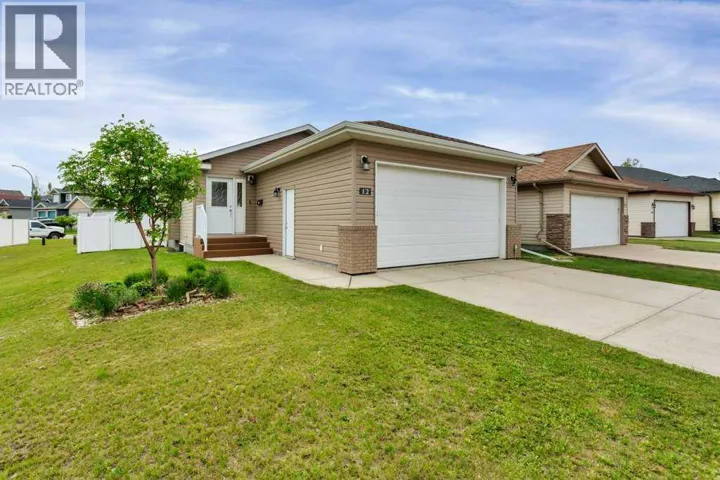 12 Oswald Close, Red Deer, Alberta T4P0C1
