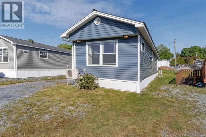 32 Violet Street, Saint John, New Brunswick E2M5M3
