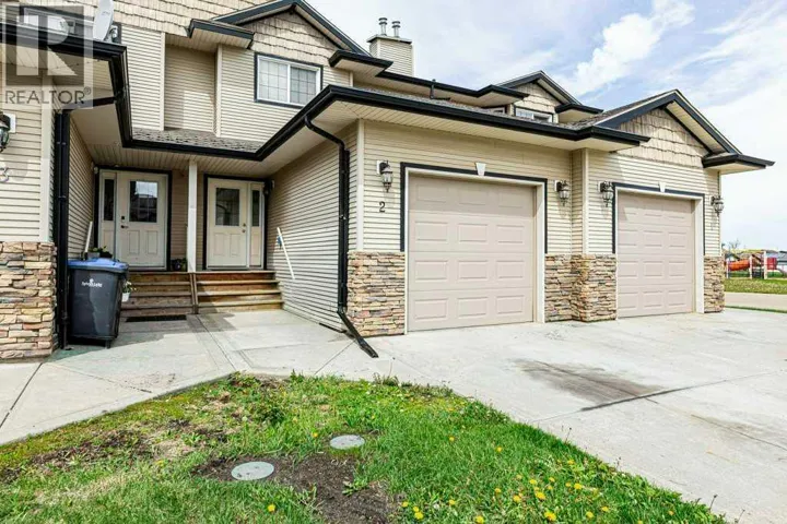 2 Legend Court, Sylvan Lake, Alberta T4S0B1