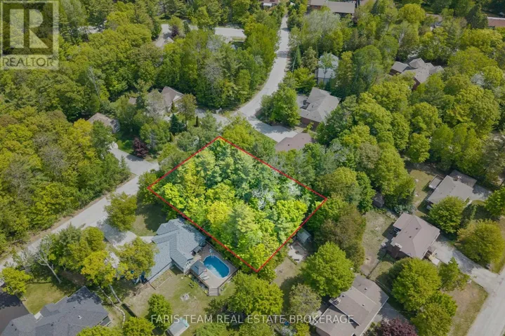 PCL 4-1 SEC 51M330; LT 4 PL 51M330 TINY, Tiny, Ontario L9M0J2
