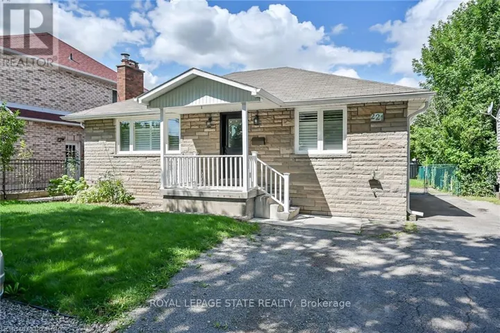 B - 221 GRAY ROAD, Hamilton (Riverdale), Ontario L8E1T9