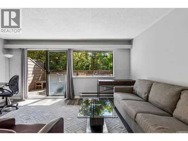102 107 W 27TH STREET, North Vancouver, British Columbia V7N4G5