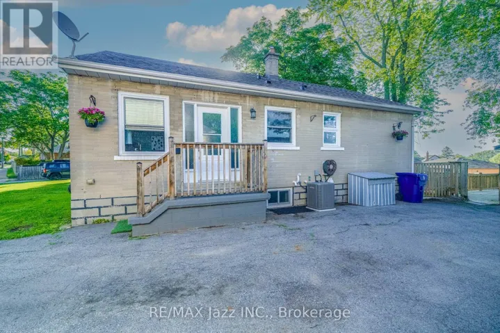 81 WELLINGTON AVENUE W, Oshawa (Lakeview), Ontario L1H3X8