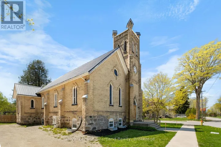 10 JESSIE STREET, Huron-Kinloss, Ontario N0G2R0