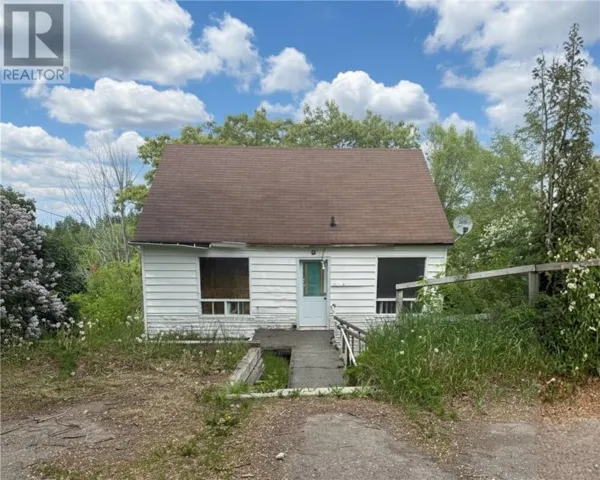 6 Bloor Street, Sudbury, Ontario P3C2K2
