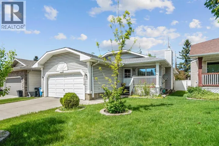 3614 Douglas Woods Heights SE, Calgary, Alberta T2Z2G4