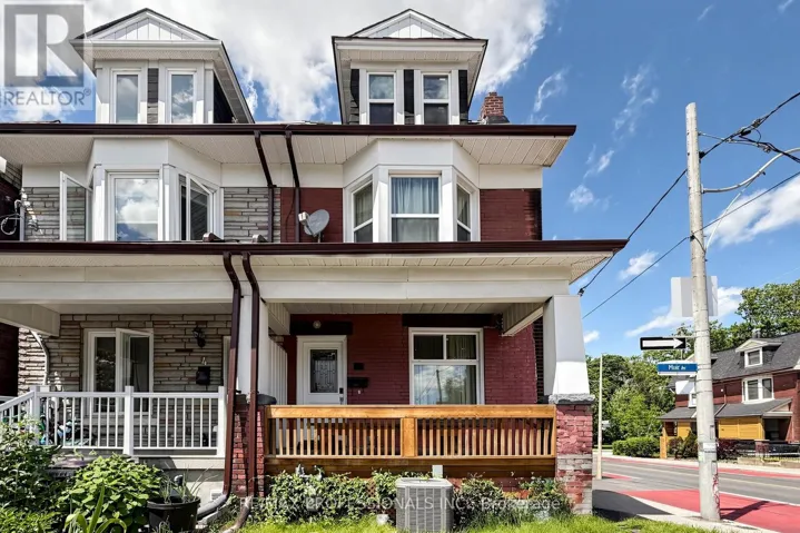 2 MUIR AVENUE, Toronto (Dufferin Grove), Ontario M6H1E8
