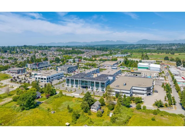 317 15315 66 AVENUE, Surrey, British Columbia V3S2A2