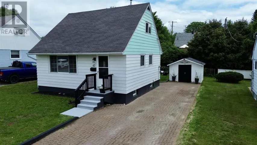 63 ROMAN AVE, Elliot Lake, Ontario P5A1R8