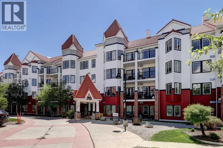 220, 70 Royal Oak Plaza NW, Calgary, Alberta T3G0C1