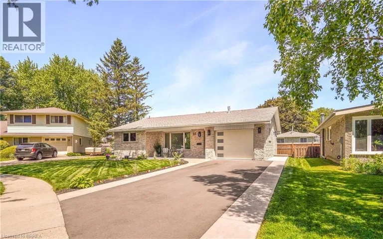 33 TANGLEWOOD Terrace, Brantford, Ontario N3R3R8