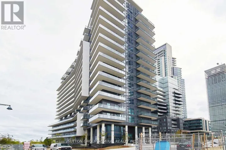 TH02 - 39 ANNIE CRAIG DRIVE, Toronto (Mimico), Ontario M8V0C5