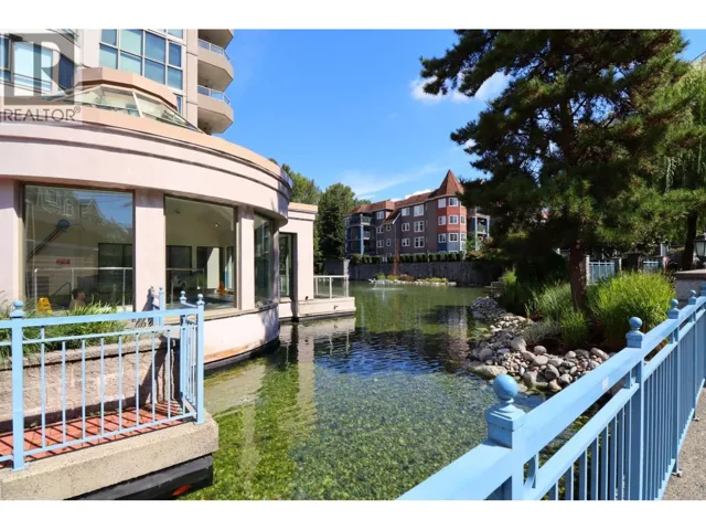 206 1199 WESTWOOD STREET, Coquitlam, British Columbia V3B7P6