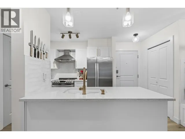 311 2468 ATKINS AVENUE, Port Coquitlam, British Columbia V3C1Y9
