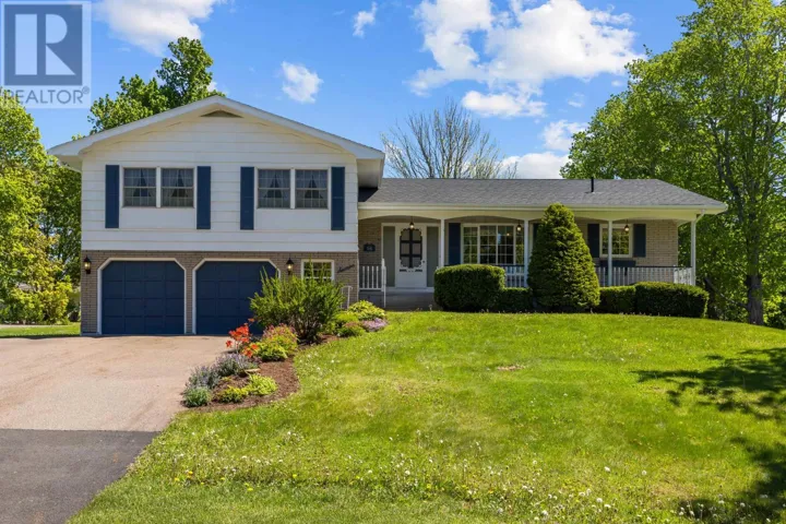 16 Montgomery Drive, Charlottetown, Prince Edward Island C1A6W2